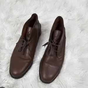 VIKINGS MEN'S BROWN LEATHER CHUKKA BOOTS SIZE 8.5 NWOT